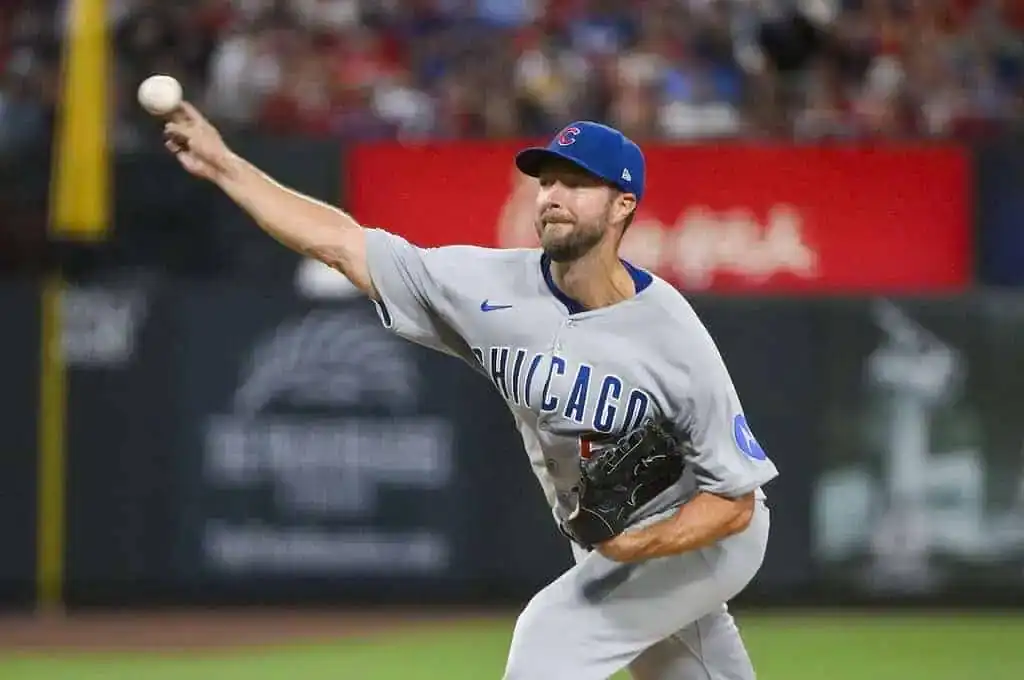 CUBS PITCHER